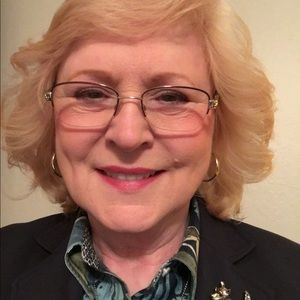 Meet your Posher, Patricia